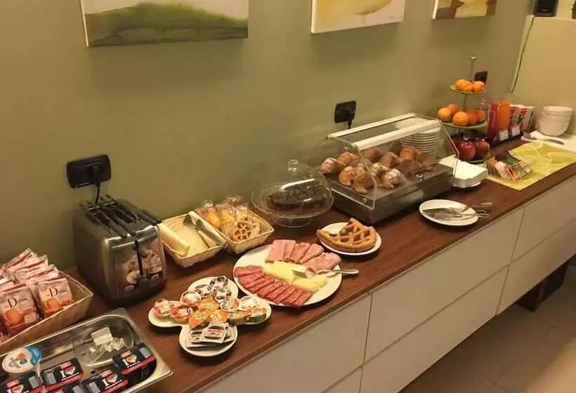 تختخواب و صبحانه Guest House Residence