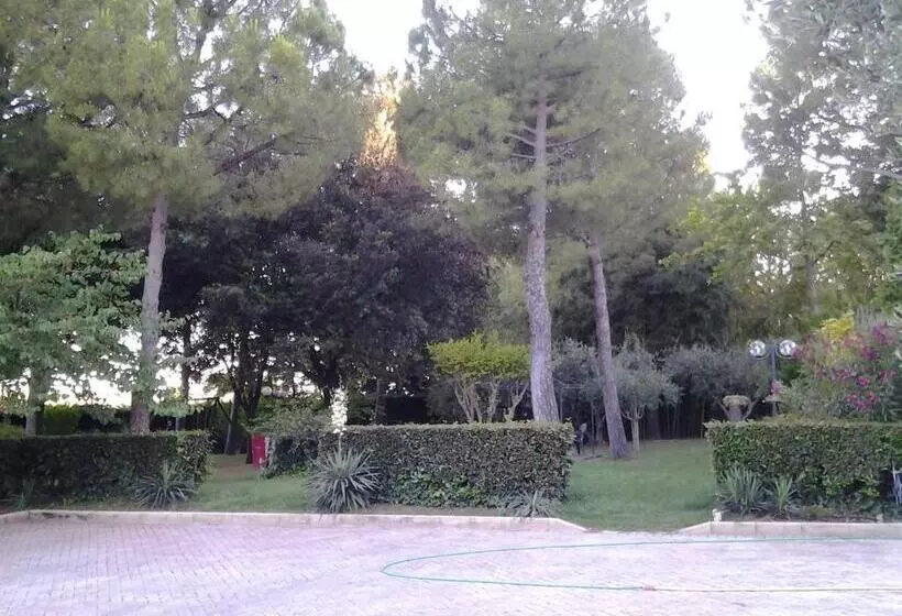 Aamiaismajoitus (B&B) Il Giardino Dei Limoni