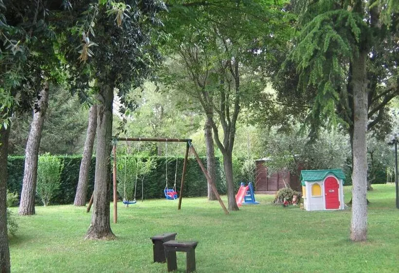 Aamiaismajoitus (B&B) Il Giardino Dei Limoni