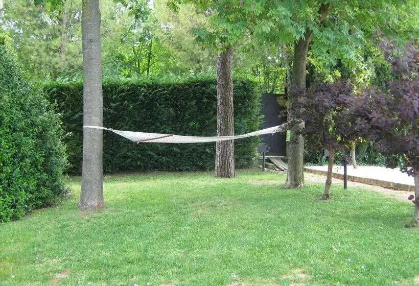 Aamiaismajoitus (B&B) Il Giardino Dei Limoni