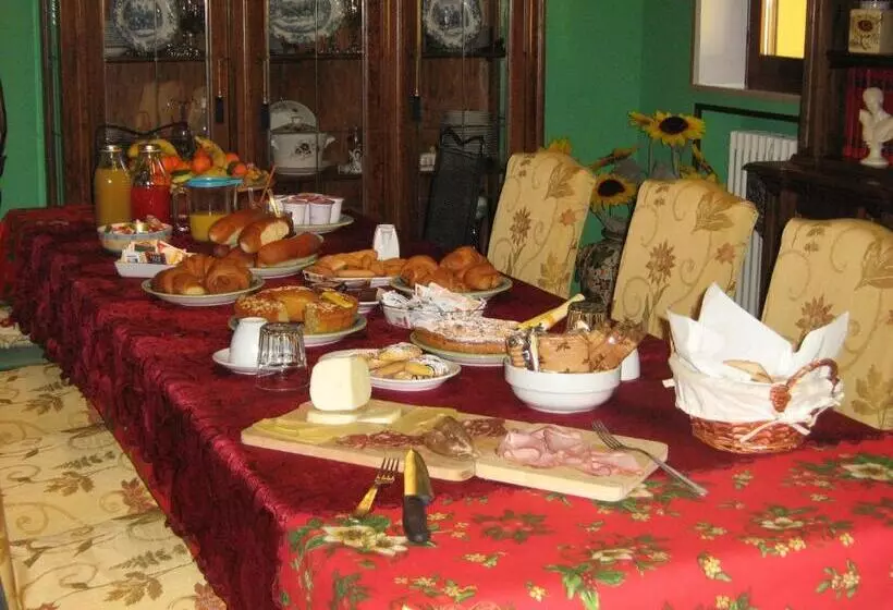 Aamiaismajoitus (B&B) Il Giardino Dei Limoni