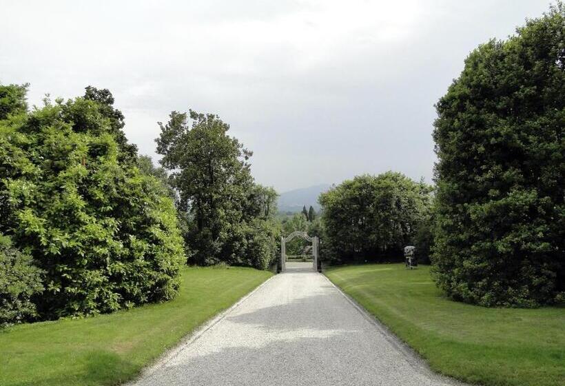 مبيت وإفطار Villa Barberina