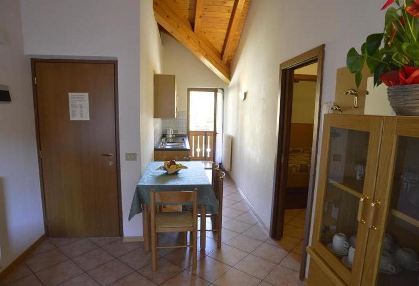 レジデンス Beverly Casa Vacanze Appartamento Con Giardino Privato