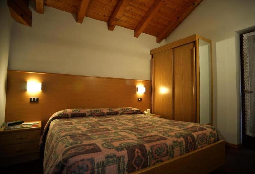 レジデンス Beverly Casa Vacanze Appartamento Con Giardino Privato