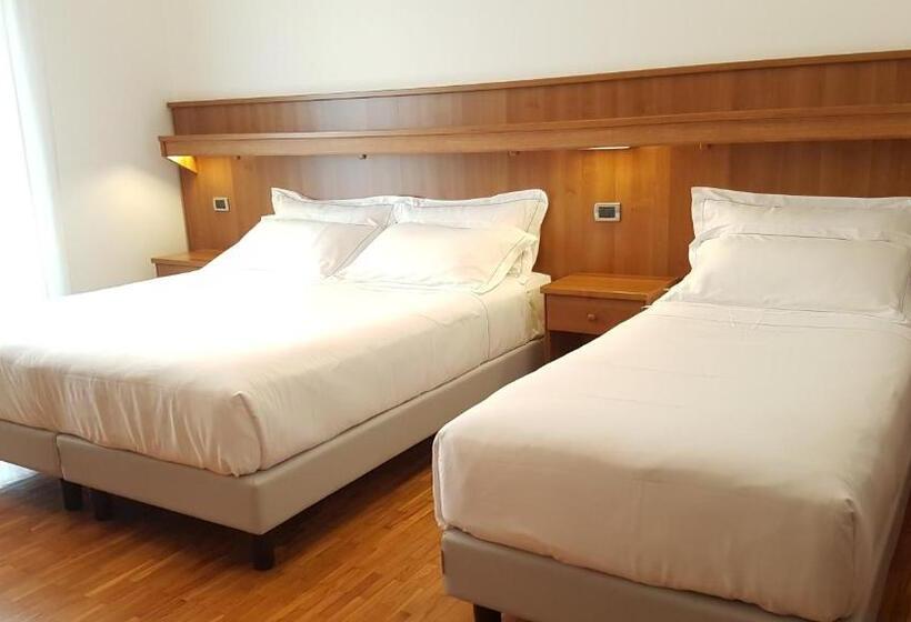 فندق Alla Dolina