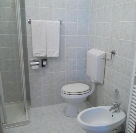 فندق Alla Dolina