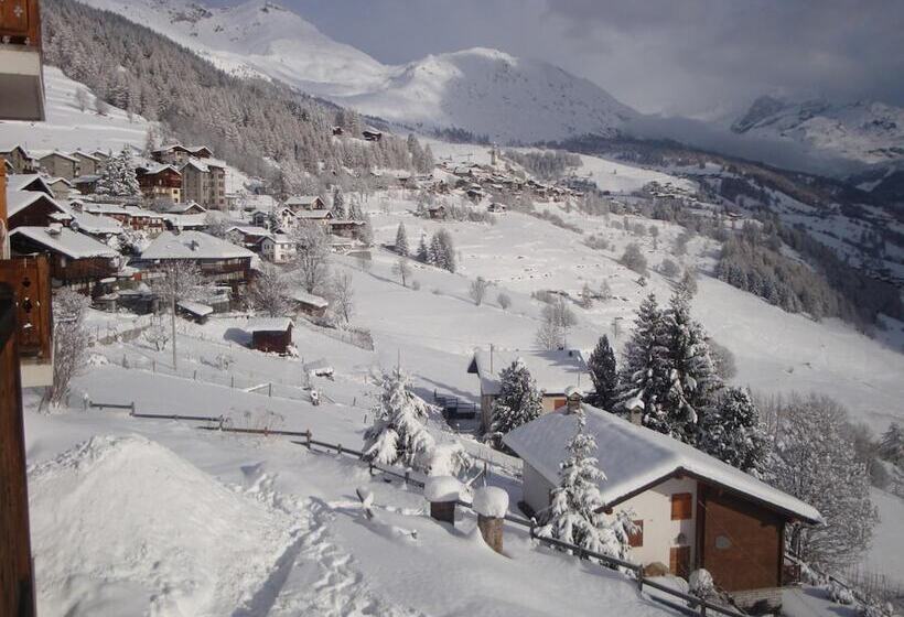 בית מלון כפרי Alpe Fleurie