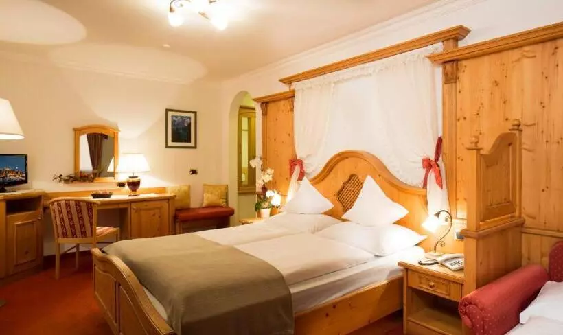 Hotelli Alpenrose