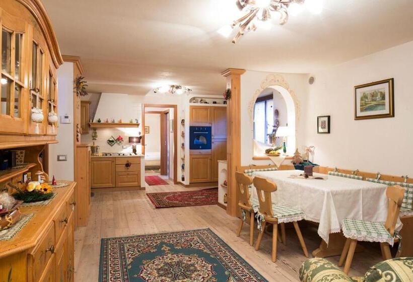 בית מלון כפרי Alpenrose