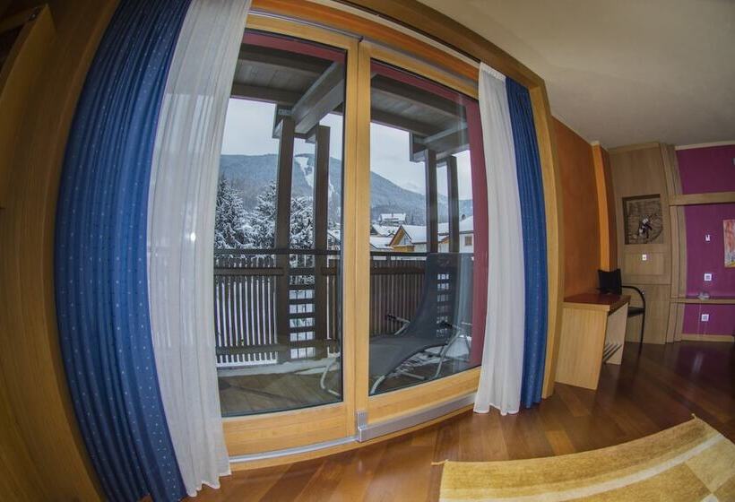 בית מלון כפרי Ambrosini