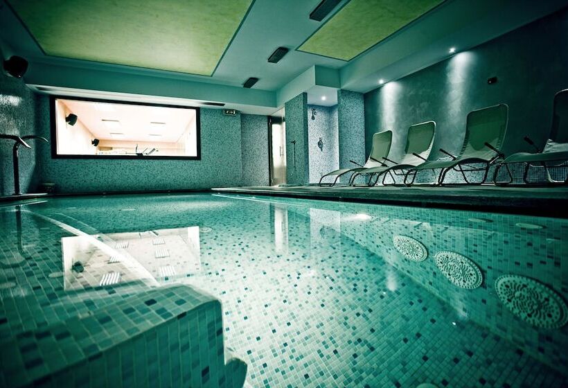 בית מלון כפרי Ambrosini