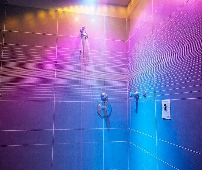 בית מלון כפרי Ambrosini