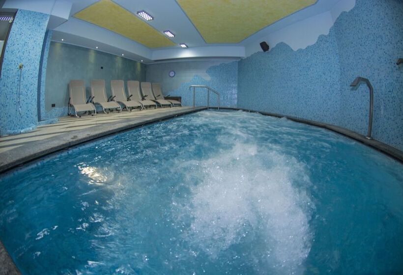 בית מלון כפרי Ambrosini