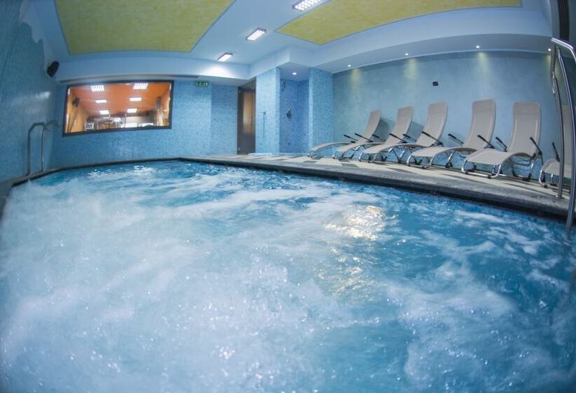 בית מלון כפרי Ambrosini