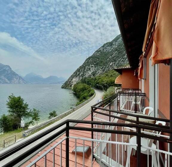 فندق Baitone Nature Village