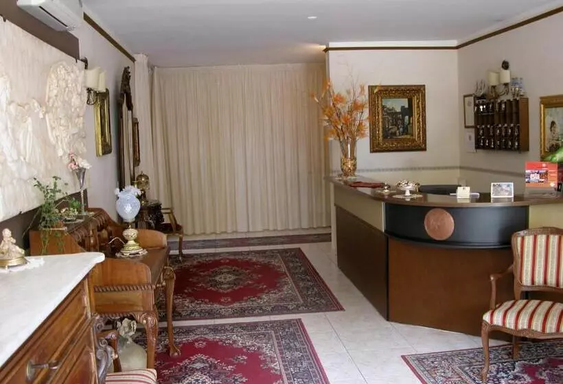 Hotelli Canusium