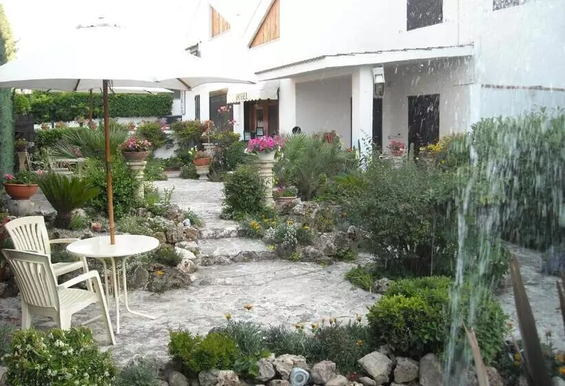 Hotelli Canusium