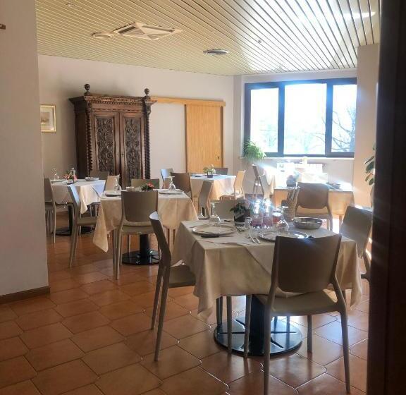 هتل Albergo Casa Dell Ospite