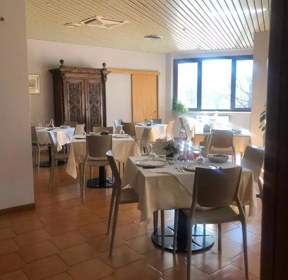 هتل Albergo Casa Dell Ospite