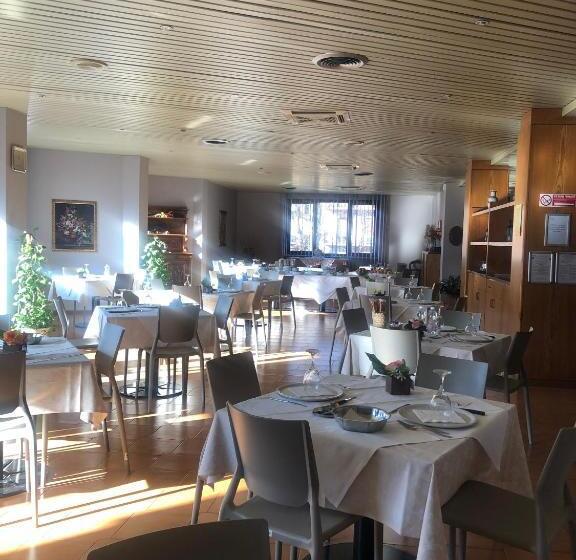 هتل Albergo Casa Dell Ospite