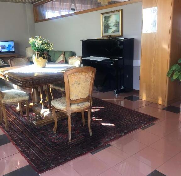 هتل Albergo Casa Dell Ospite