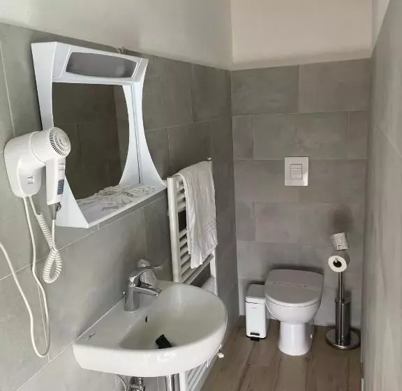 Hotel Eden