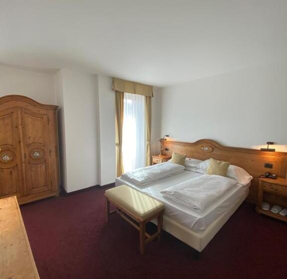 호텔 Folgaria Post