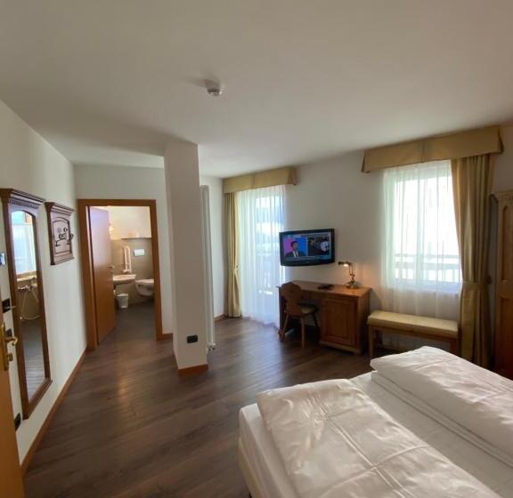 호텔 Folgaria Post