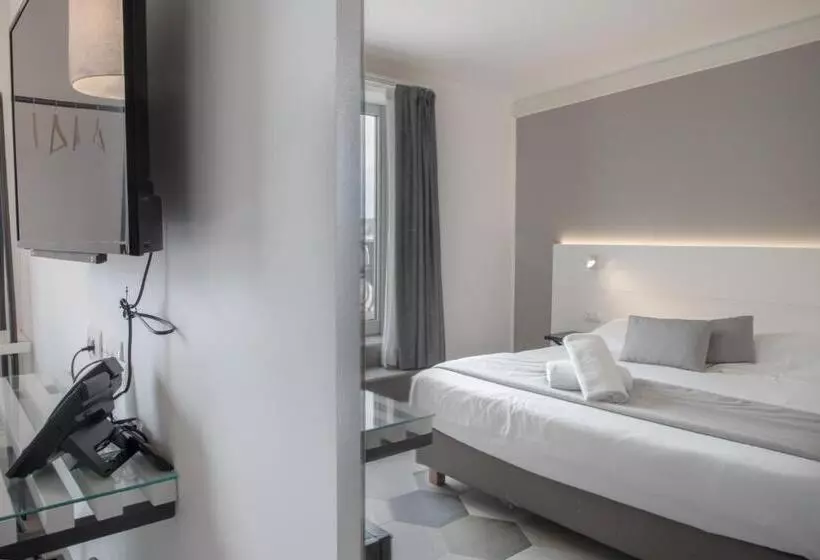 Hotelli Villa Ambra