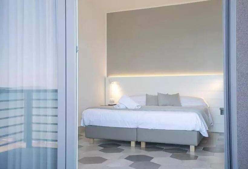 Hotelli Villa Ambra