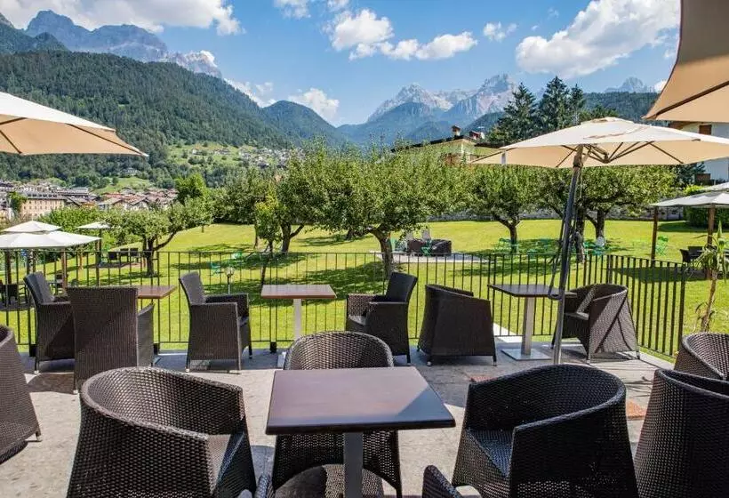 Hotelli Villa Imperina