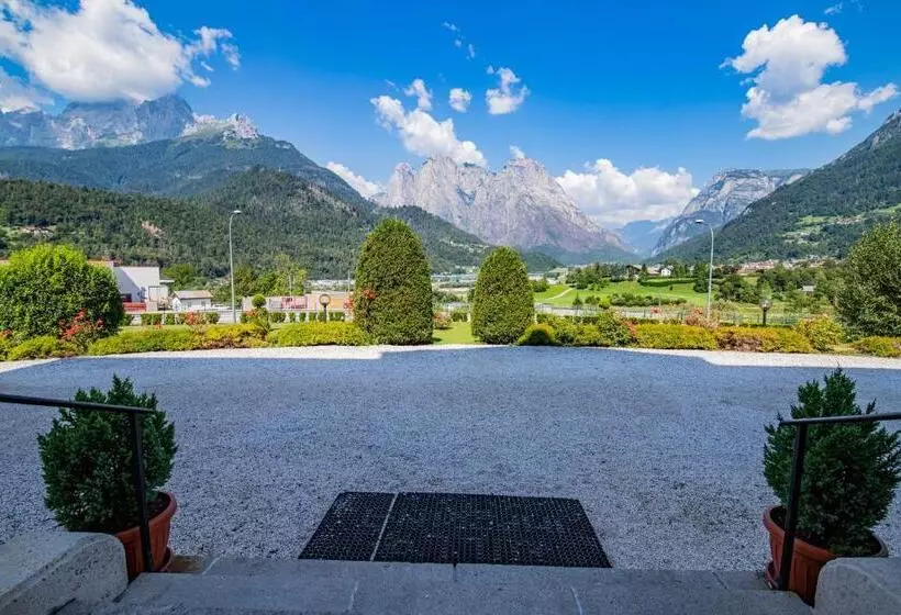 Hotelli Villa Imperina