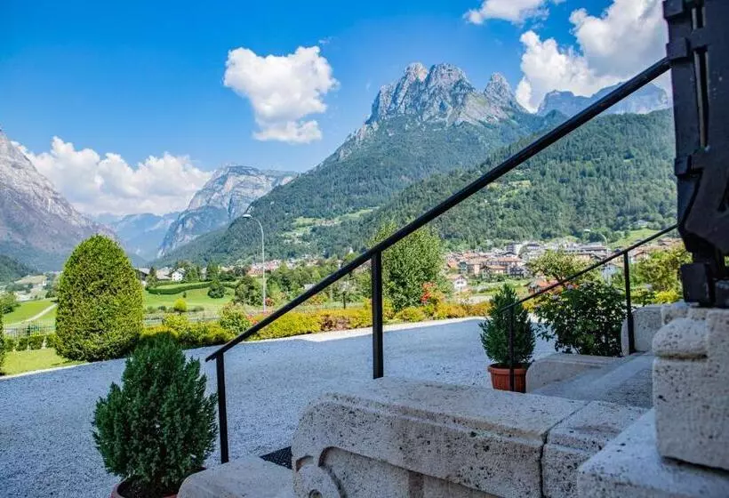 Hotelli Villa Imperina