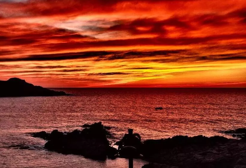 Residenssi Isola Rossa Appartamenti Paduledda