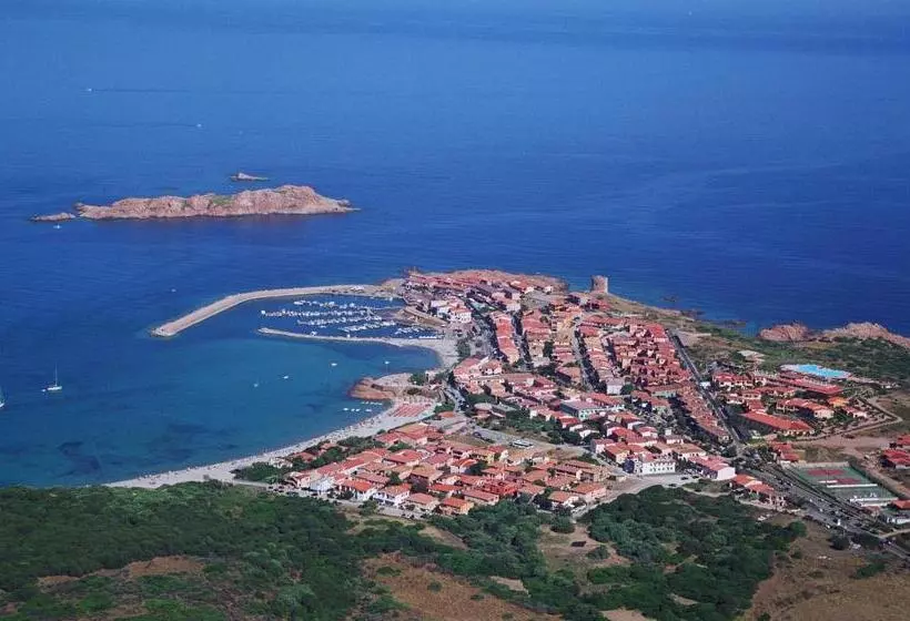 Residenssi Isola Rossa Appartamenti Paduledda