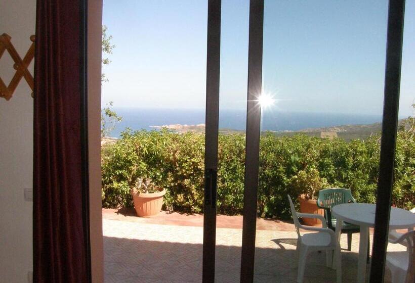 レジデンス Isola Rossa Appartamenti Paduledda