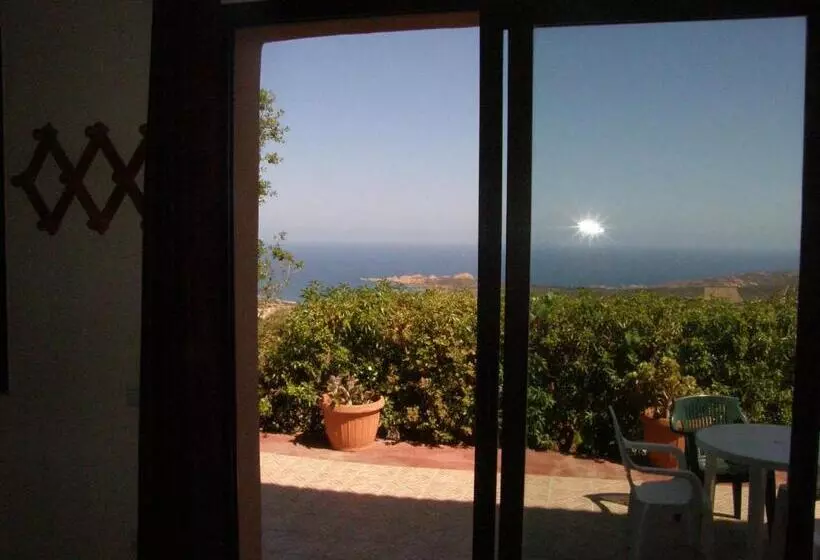 Residenssi Isola Rossa Appartamenti Paduledda