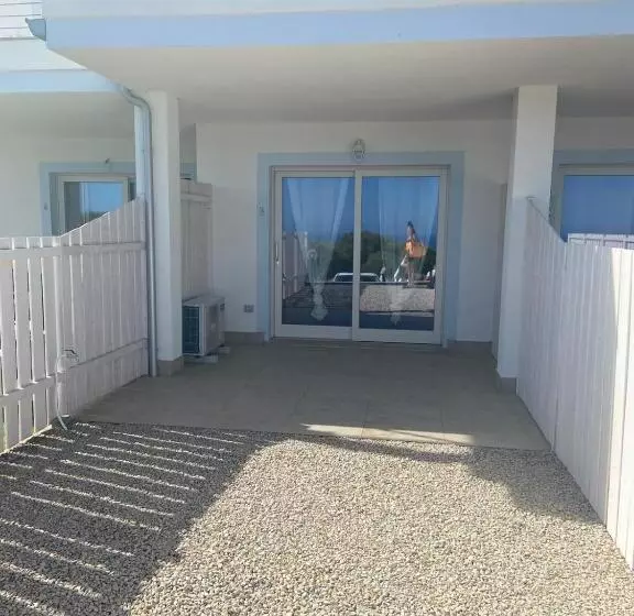 Residenssi Isola Rossa Appartamenti Paduledda