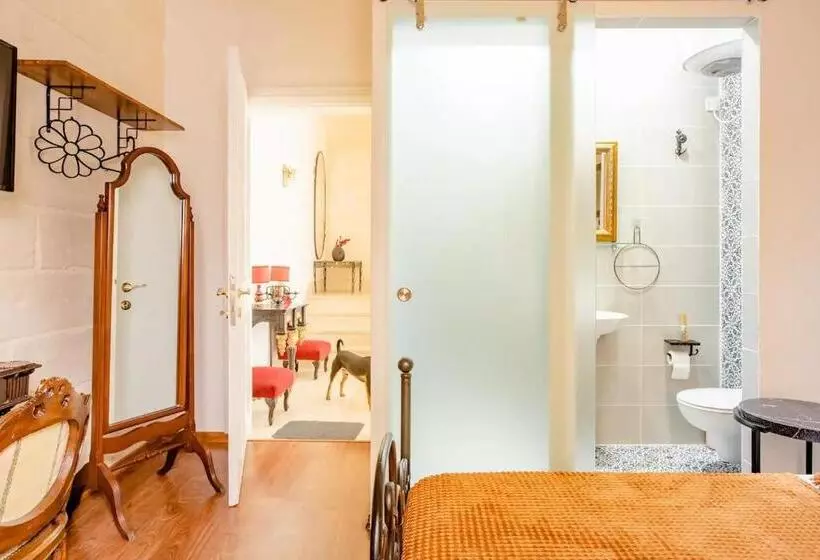 تختخواب و صبحانه Gallo House