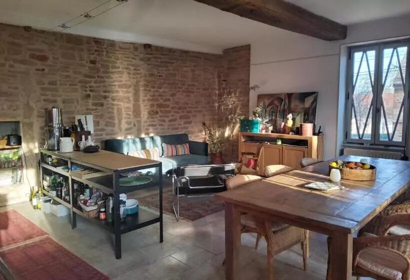 Aamiaismajoitus (B&B) La Parenthèse à Etrigny