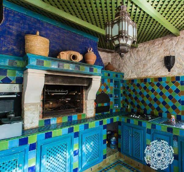 민박 Riad Des 1001 Fleurs