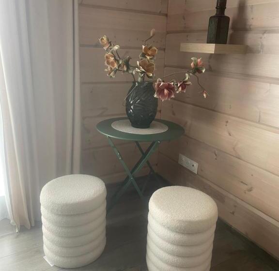 تختخواب و صبحانه Un Petit îlot De Confort   Made In Finland