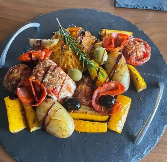 تختخواب و صبحانه Un Petit îlot De Confort   Made In Finland