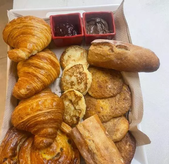 تختخواب و صبحانه Un Petit îlot De Confort   Made In Finland