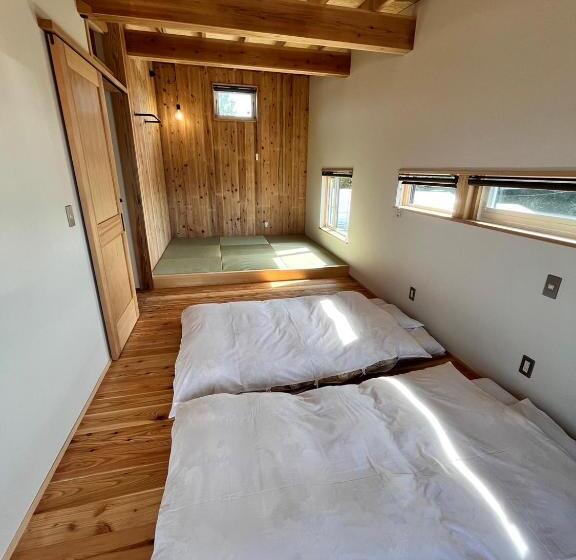 Hotel Cider Barn &more