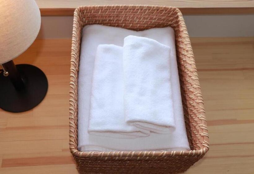 Hotel Cider Barn &more