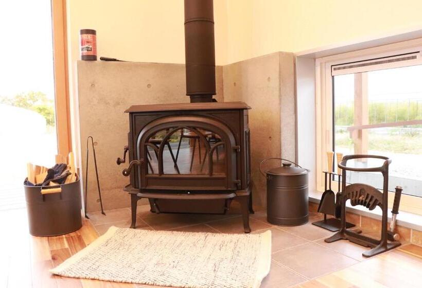 Hotel Cider Barn &more