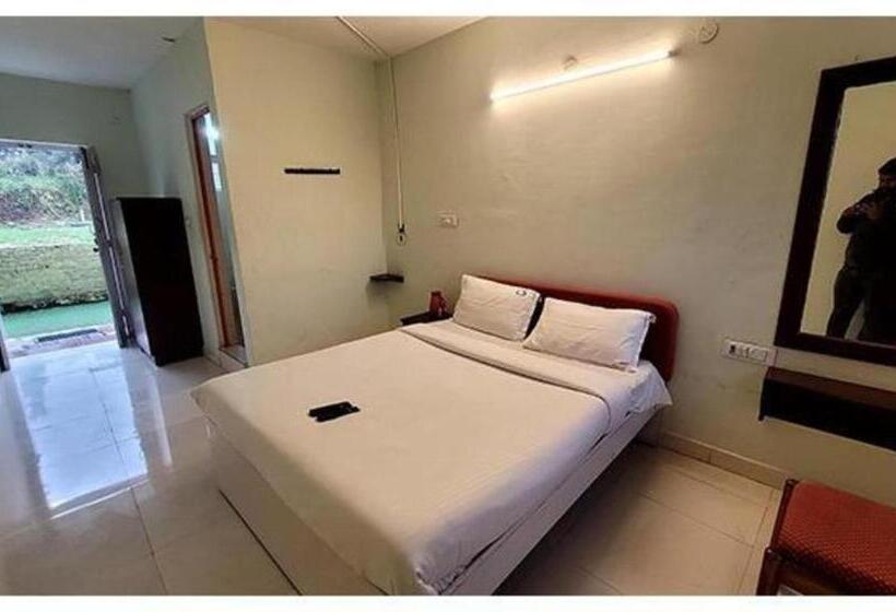 Hotel Fabexpress a S palace