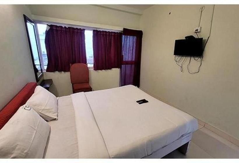 Hotel Fabexpress a S palace