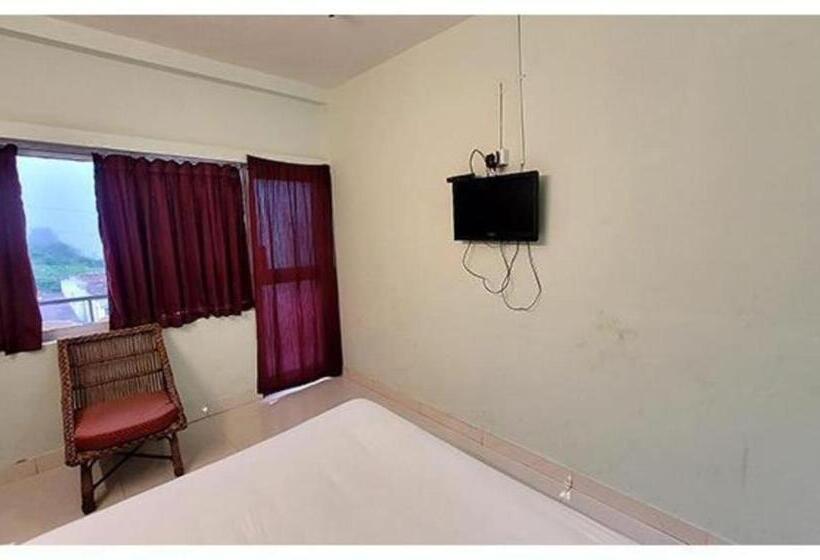 Hotel Fabexpress a S palace